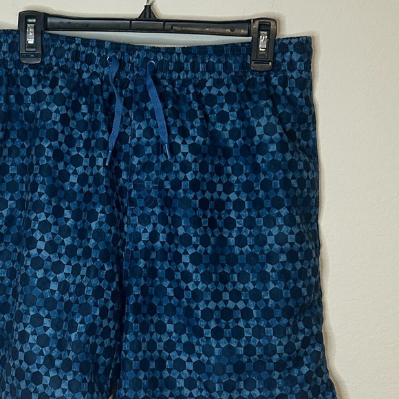 Old Navy Men’s Swim Trunks – Blue, Size Large - Picture 2 of 8